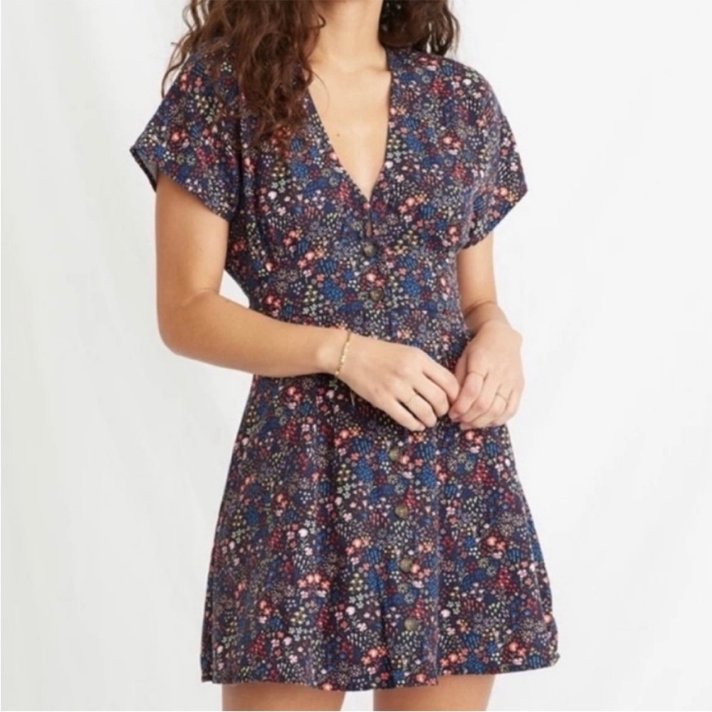 Camila dress in multi floral from Marine Layer. Size Medium